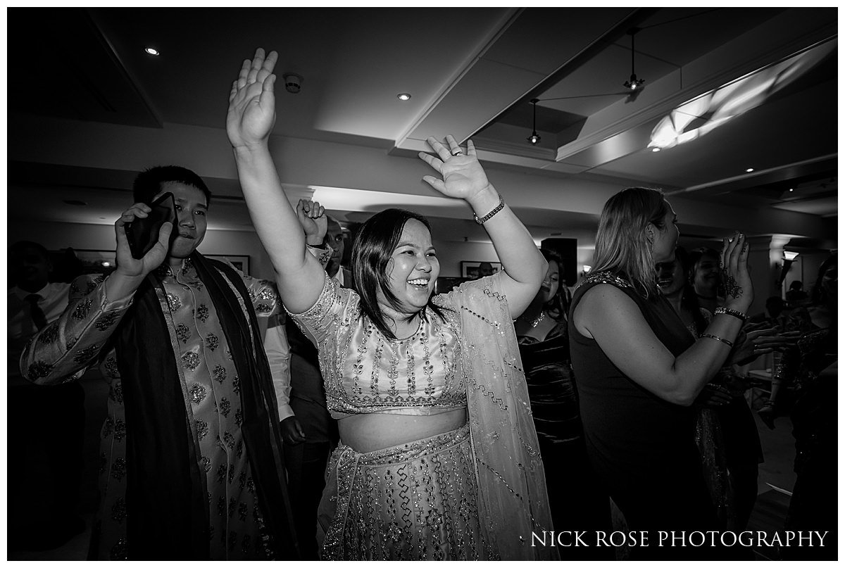 Hampton Court Palace Hindu Wedding Photography_0049.jpg