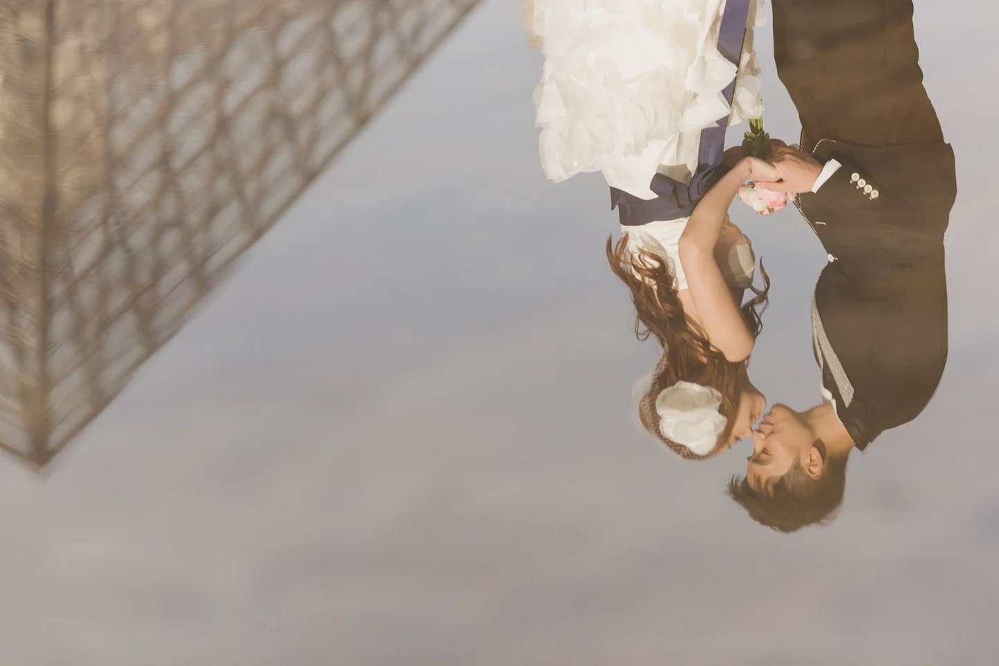 Reflections at the Louvre
#Paris #PreWedding #Louvre #ReflectionShot #DestinationShoot #nickrosephoto #RomanticGetaway