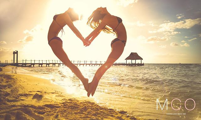 Oh hey, Weekend. Sup? <3 #MANUFACTURINGCO #loveisamachine #wearetheengineers #love #coincidence #datingservice #startfalling #mashpics #cupid #modernromance