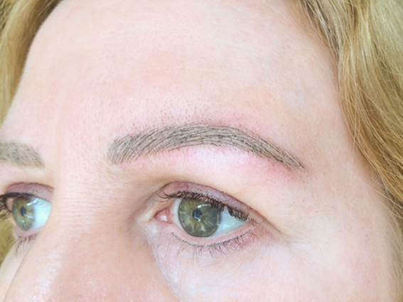 Eyebrows Microblading
