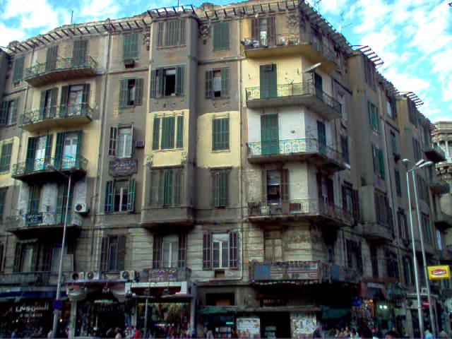 building-of-shithole-hotel-in-cairo_718357553_o.jpg