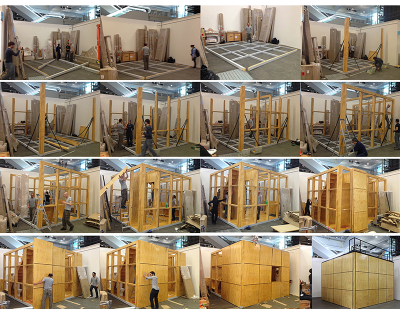 Secuencia de construcción en Art Basel, Basilea, Suiza en 2013 Fotógrafo: Sebastiano Pellion di Persano - Cortesía de Galería Casas Riegner