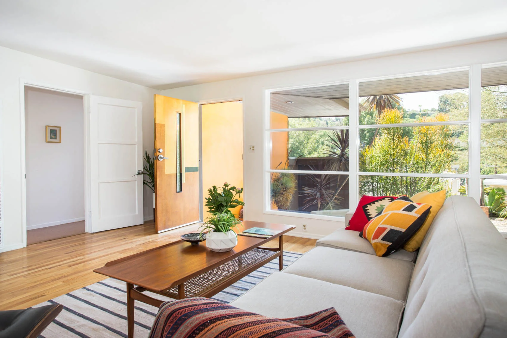 4245 Verdugo View Dr_LowRes-26.jpg