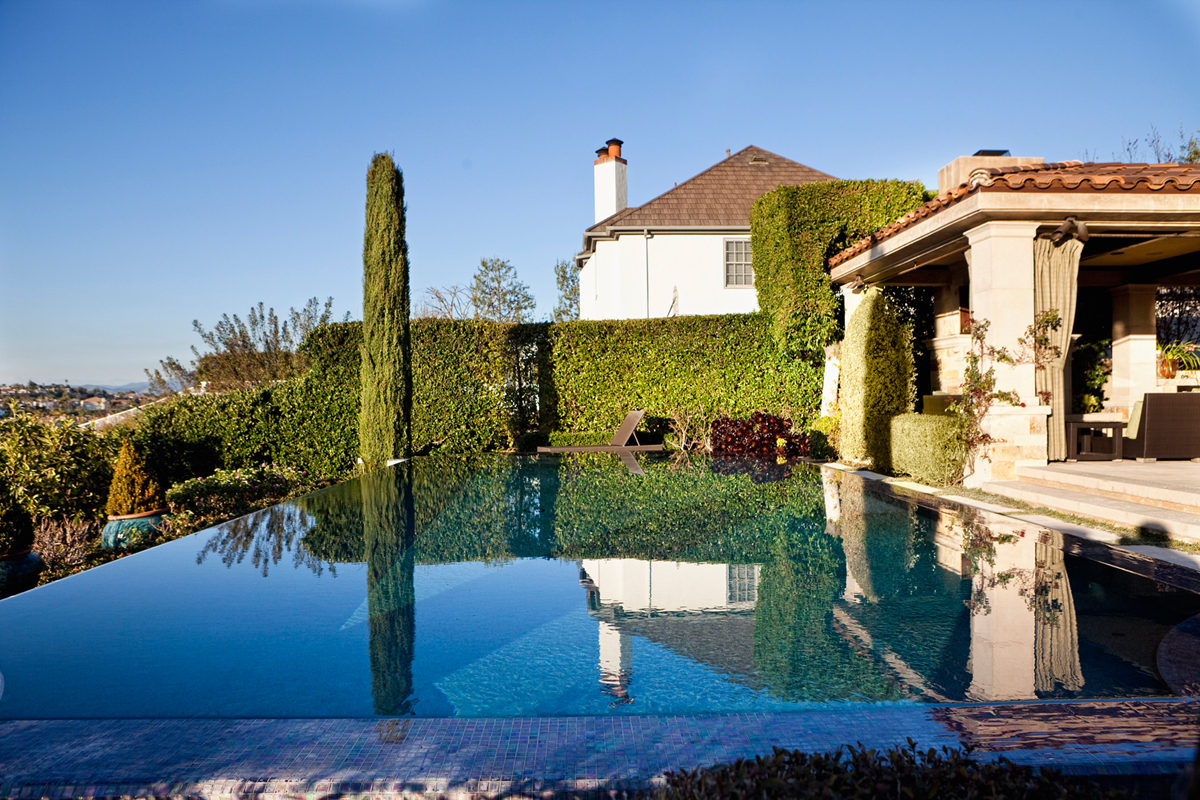 AMS_Kuba_Pool_Reflectiontif.jpg