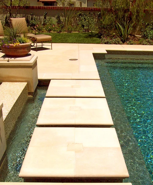 pool floating steps