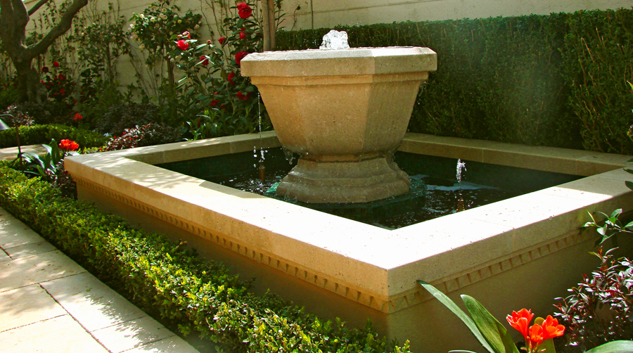 AMS - Khanna 2 - Sideyard fountain.jpg