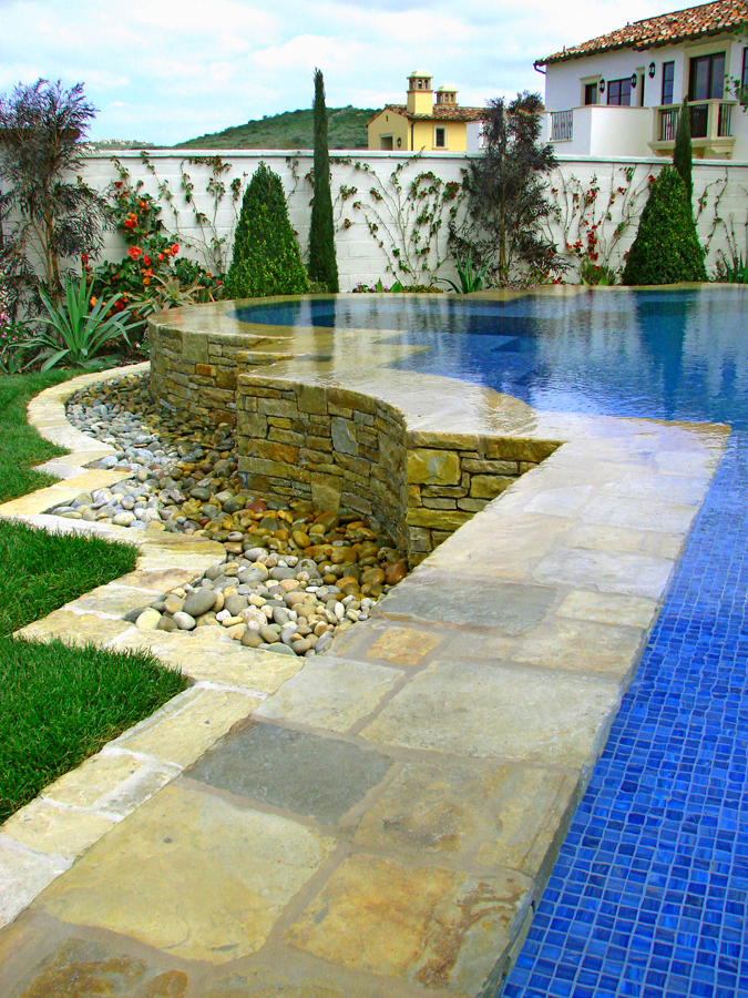 AMS -Rear Covered Infinity Basin.jpg