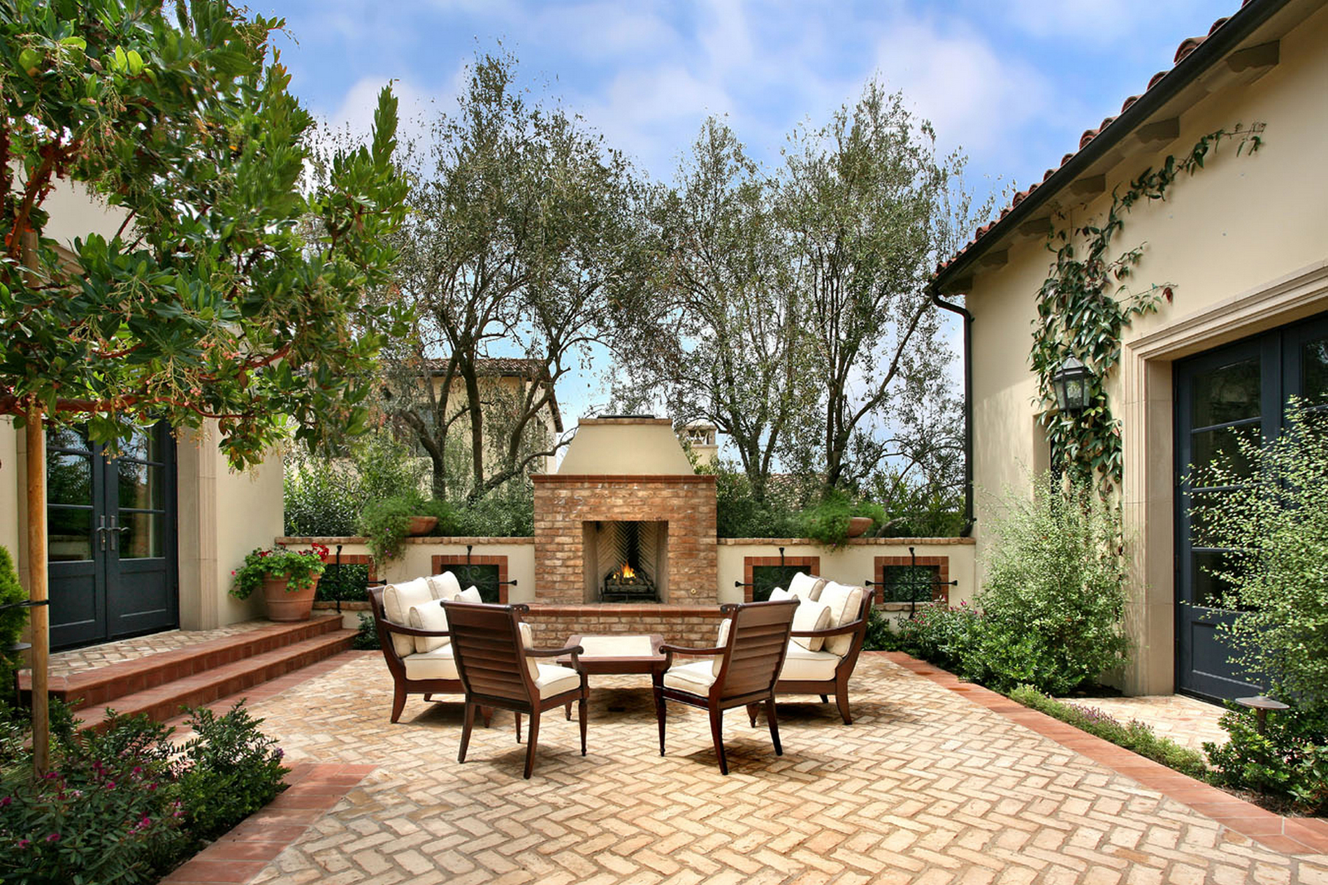 AMS - Mosen - Courtyard Fireplace and seating.jpg