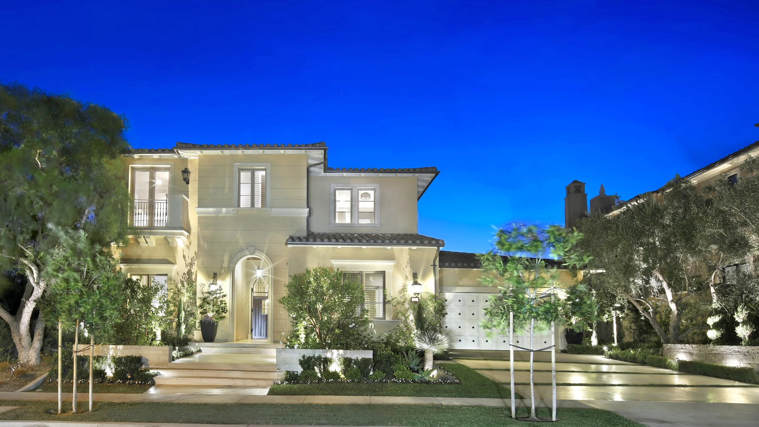 Front overview.jpg