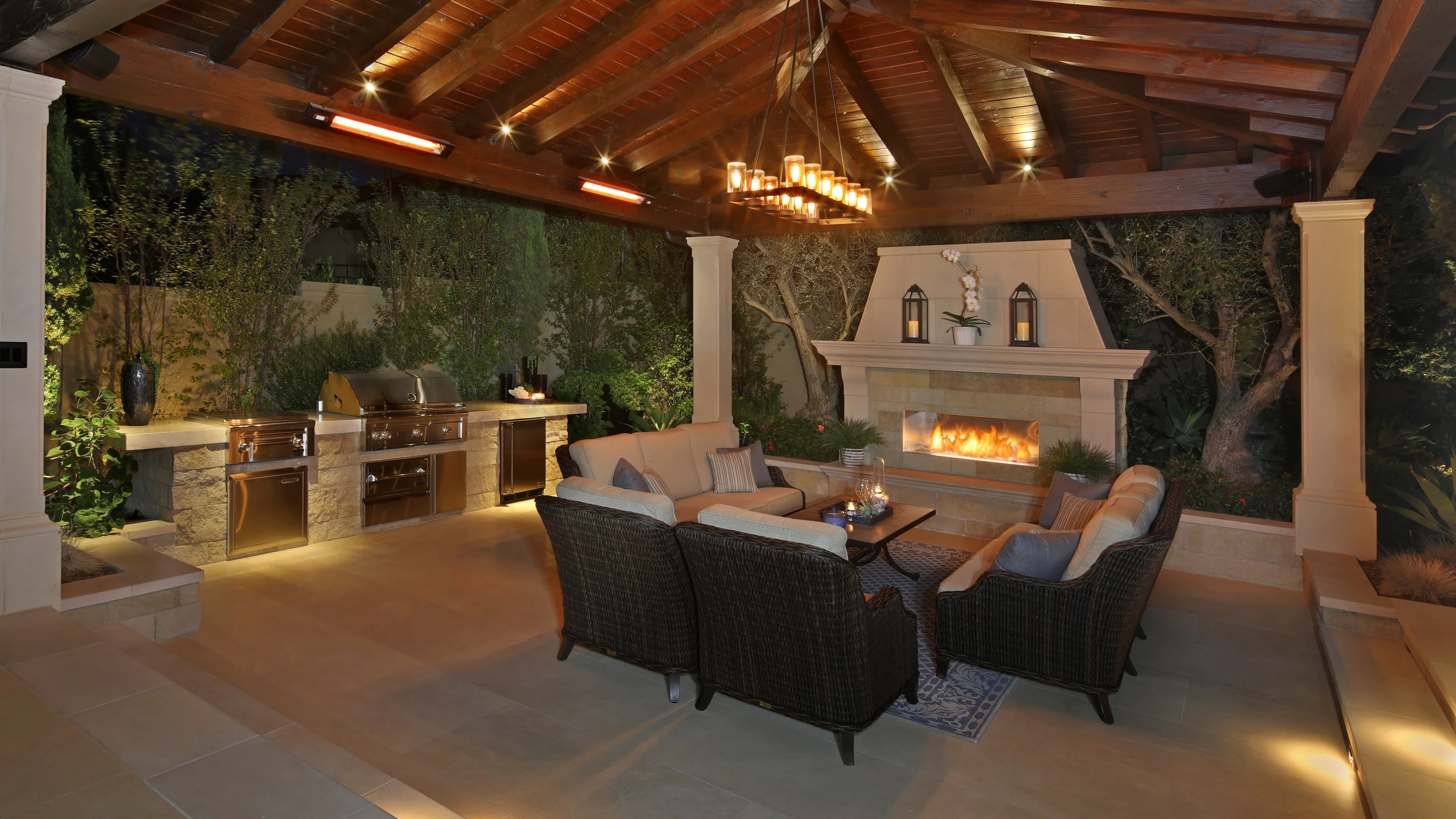 Fireplace Loggia 2_cropped.jpg
