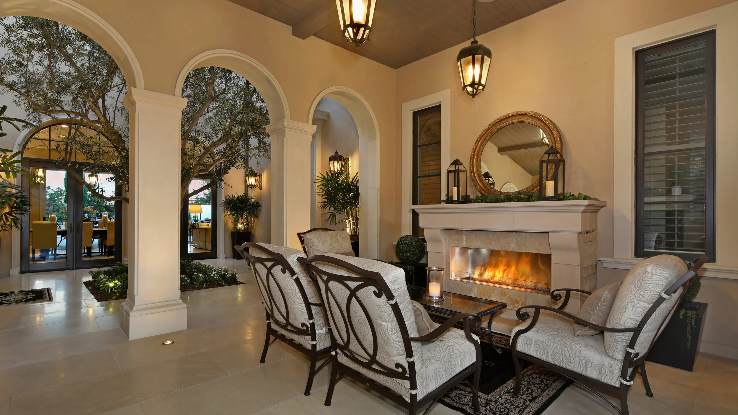 Courtyard 2.jpg