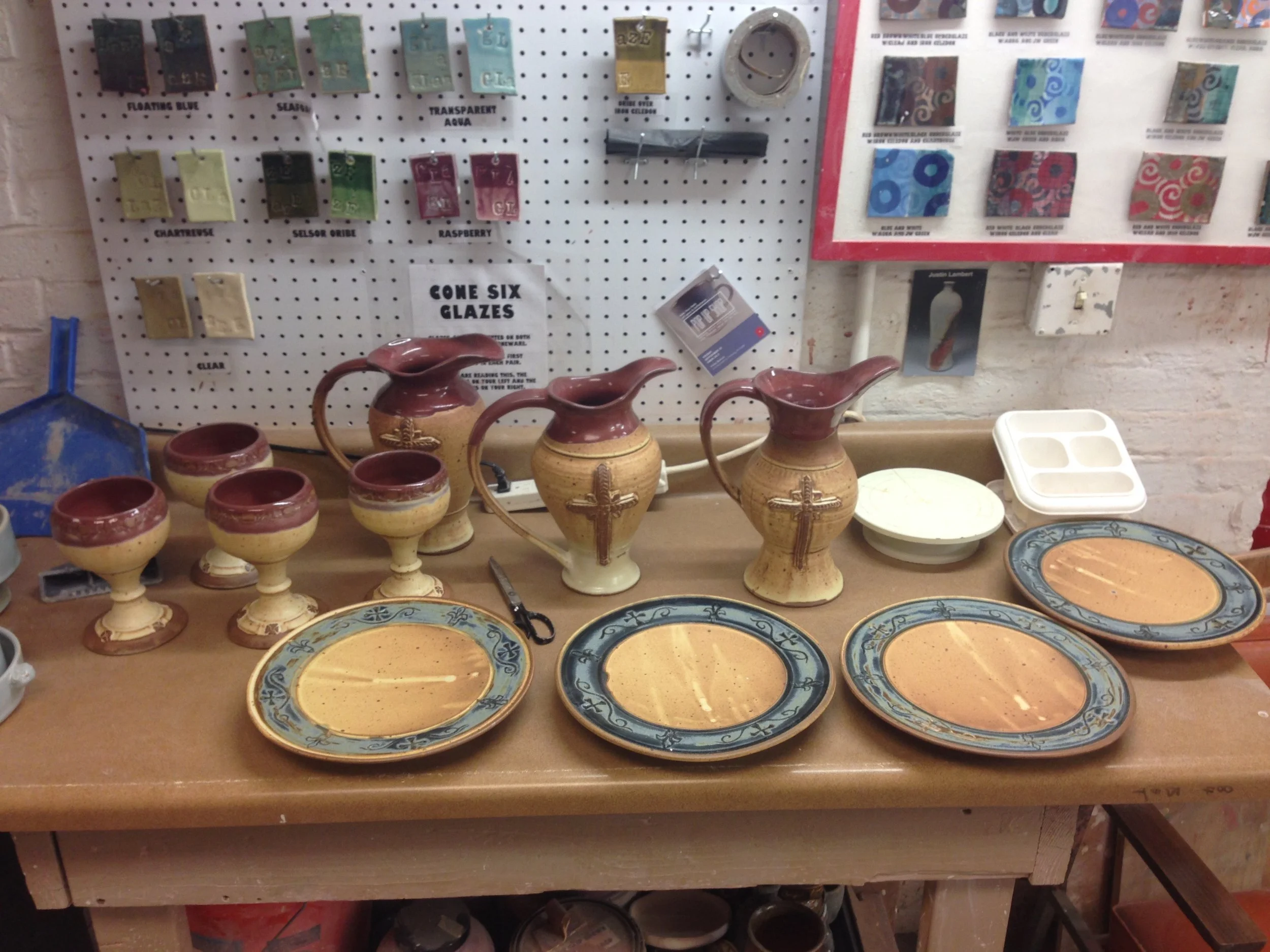 A quick an dirty picture of a custom communion set I just fired.
