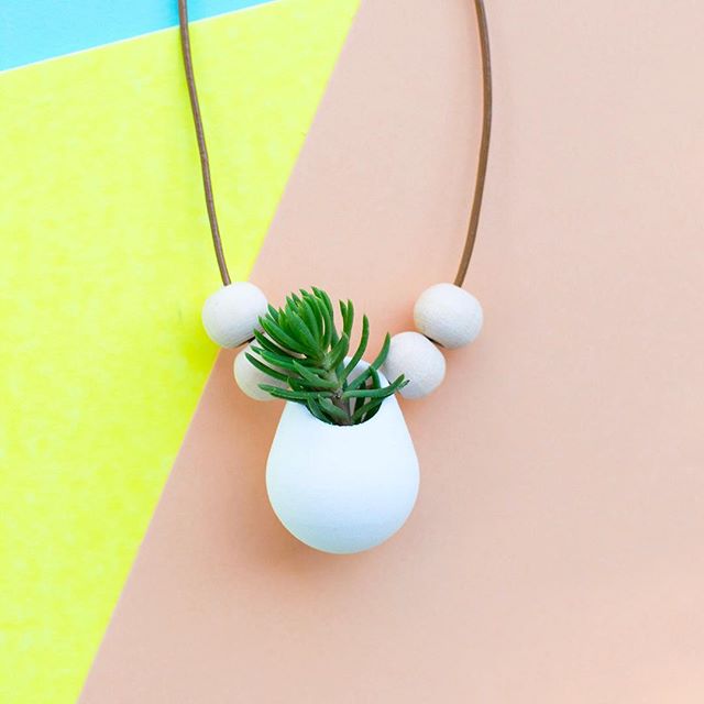 Getting ready for the holidays and making some variations of our bestselling planters! What do you think of this planter with some added wooden beads? #plantlady #plantladyisthenewcatlady #succulents #crazyplantlady #gardening #naturejewelry #leaf_la