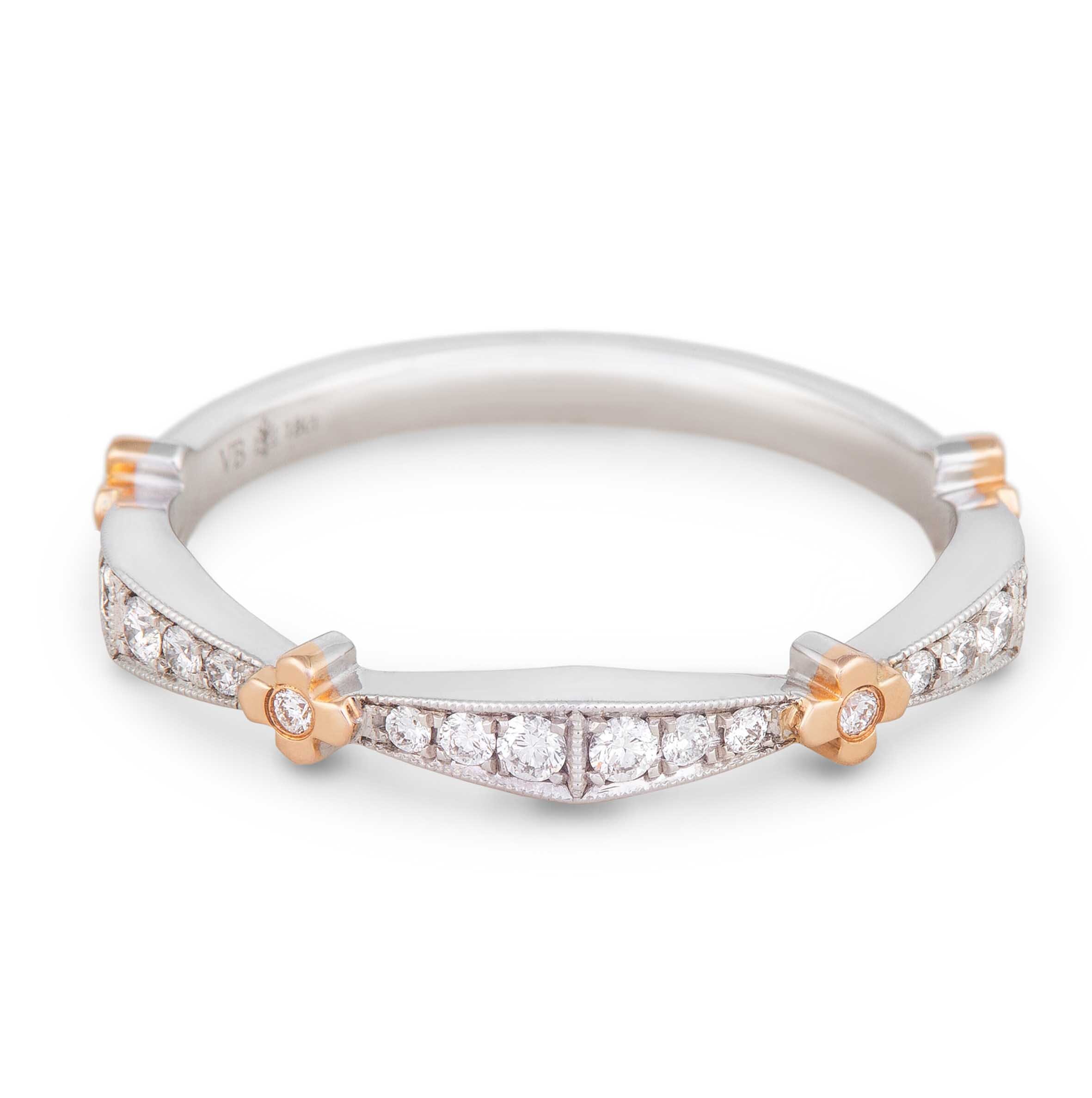 Forget Me Not band in White Gold and Diamonds