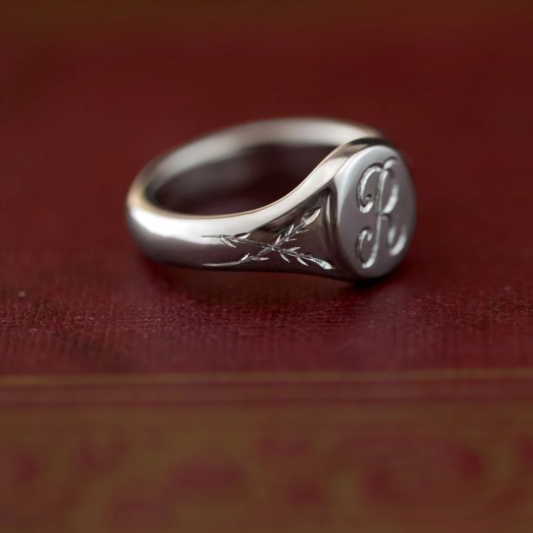 Gold Signet rings for pinky finger