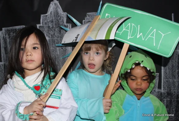 DIY I love NY Photo Booth