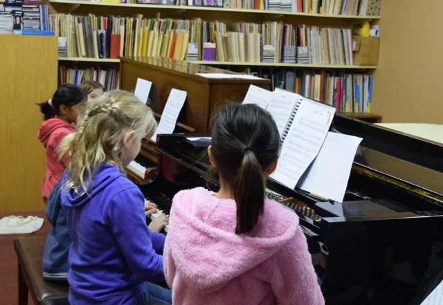 March Madness - A jam session for all ages, instruments & vocalists!