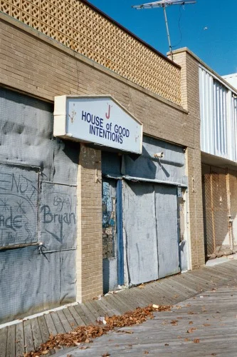 2001