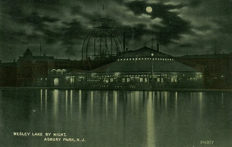 Postmarked August 28, 1913