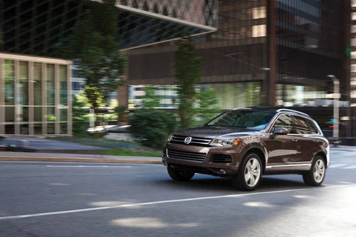 Volkswagen Das Auto Magazine Photo Shoot Direction