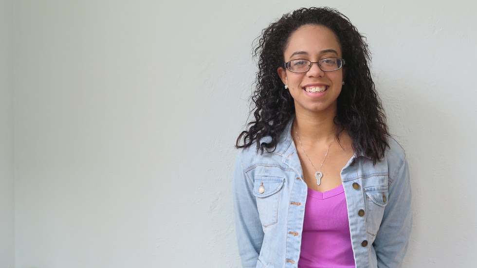 Heidy Mendez is a Sophomore at Brown University from Perth Amboy, New Jersey concentrating in Health and Human Biology. She joined 1vyG to become the guidance that first generation college students should have always had and will have due to the work of 1vyG. She hopes to one day go sky diving.
