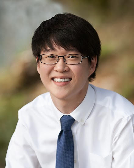 James Yoon is a Sophomore at Brown University from Austin, TX concentrating in Neuroscience and Public Health. He joined 1vyG to help create a support system for first-generation college students. He enjoys playing the viola and fencing in his free time. James will often go into his neuroscience lab to clear his thoughts and let his mind wonder around.