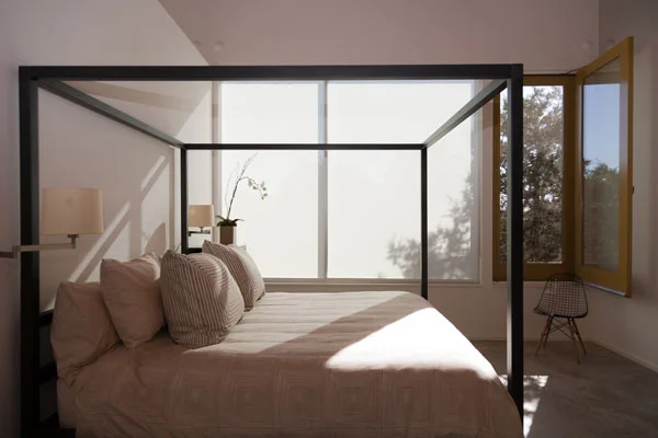 RH_masterbed.jpg
