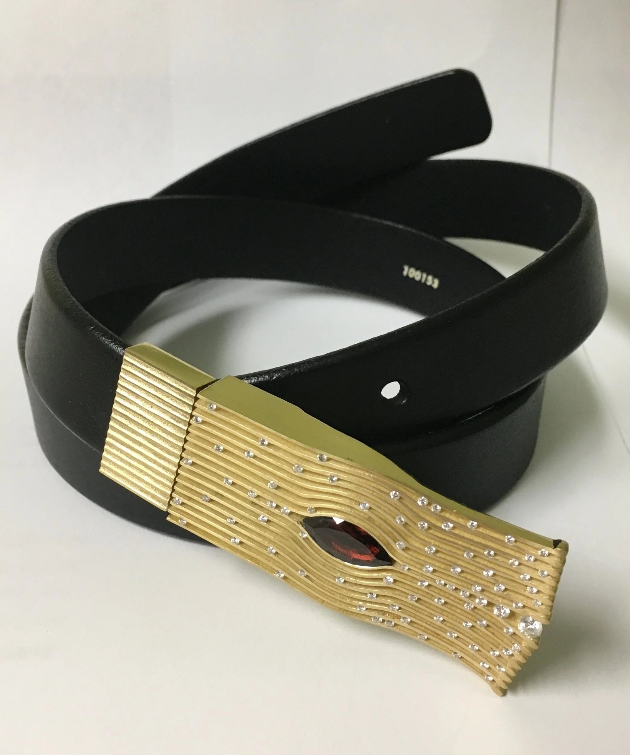 18k Yellow Gold Belt Buckle with and Diamonds — C H R I S T O K