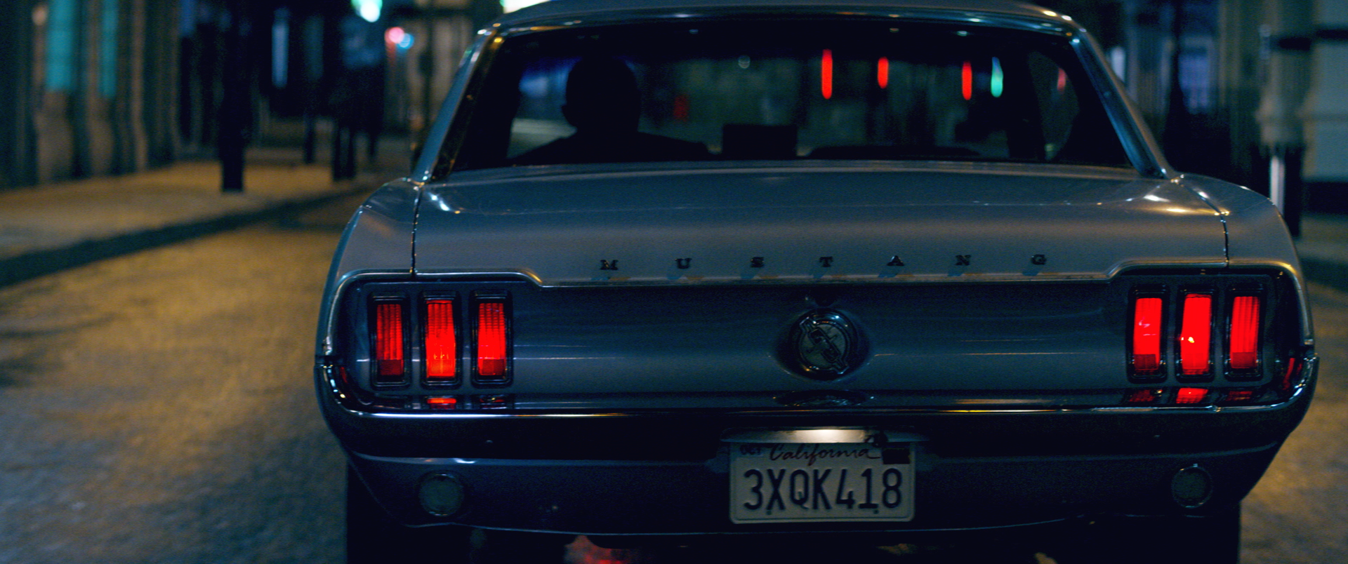 Turn Me Up / Moti feat. Nabiha