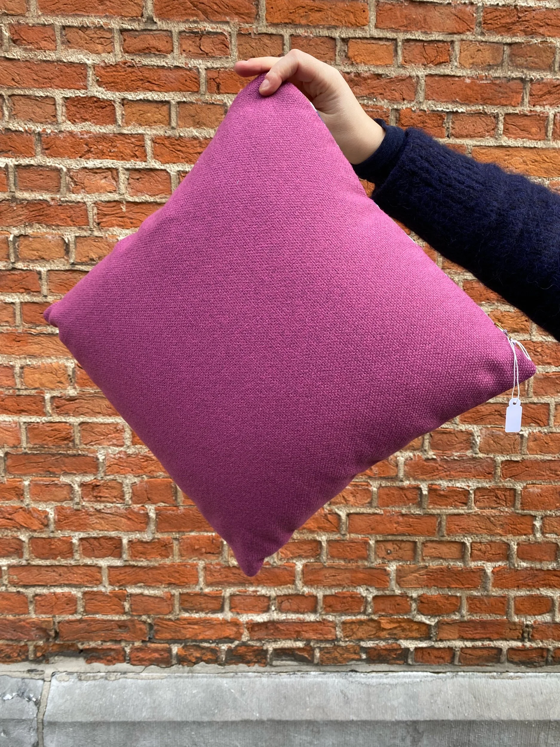 F6A21562-2FE7-4584-866B-704C0ABC078F