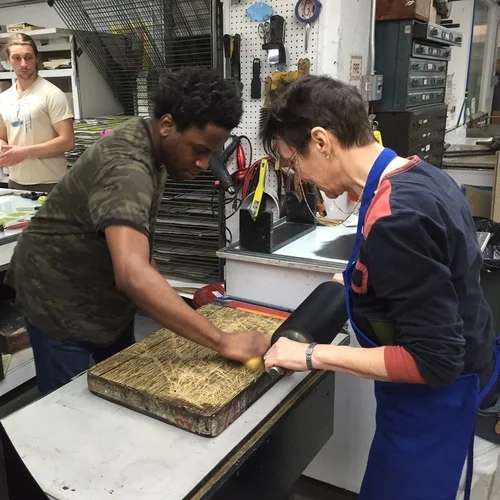 Effi Ibok , monitor since August 2014 Effi is highly proficient with both stone and photolithography, as well as etching. Effi graduated from Copper Union in 2014. 