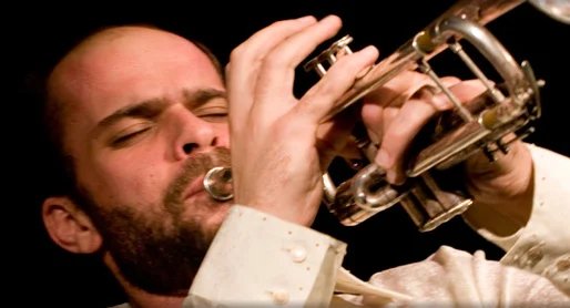 LIVE MUSIC | Amir ElSaffar joined by Zahra Ali