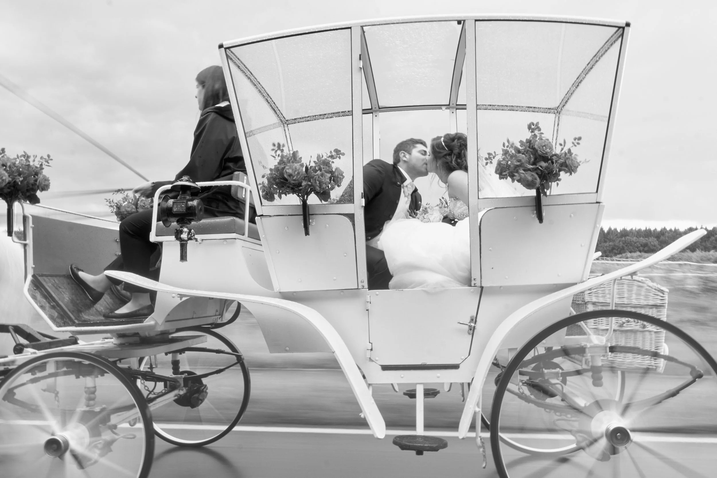 AlexHarbich_Weddings_07.jpg