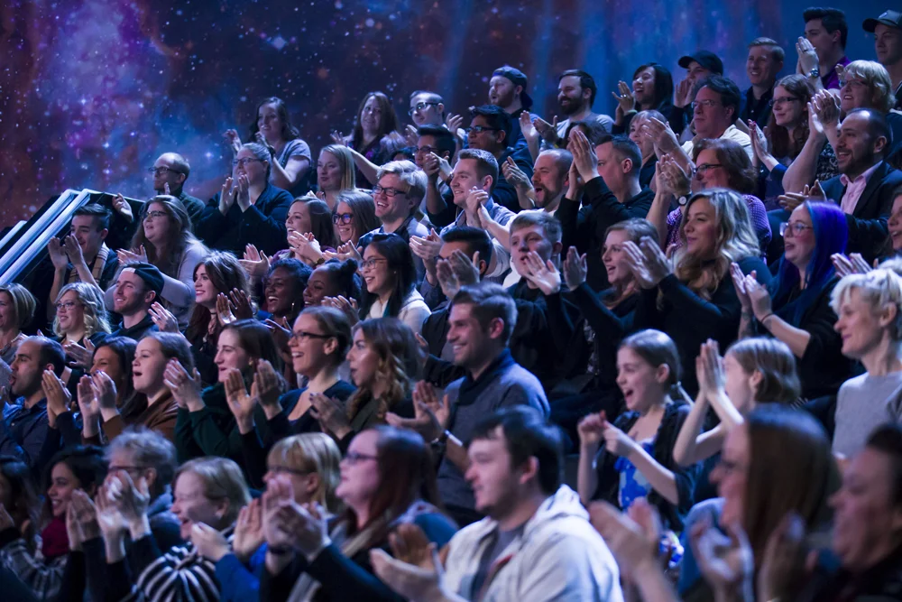 HAPPY AUDIENCE.jpg