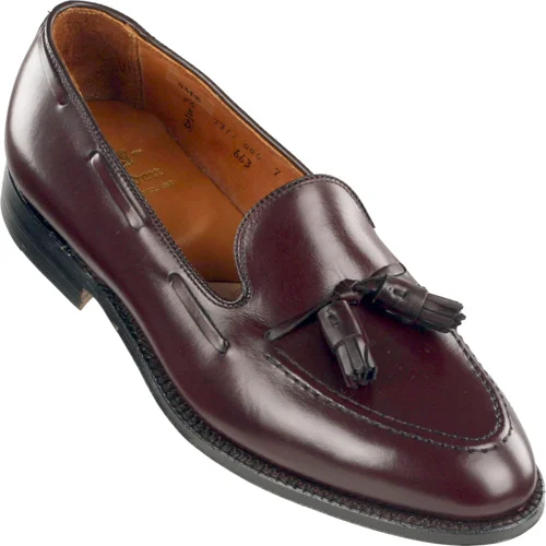 663 - Alden Tassel Moccasin - Burgundy