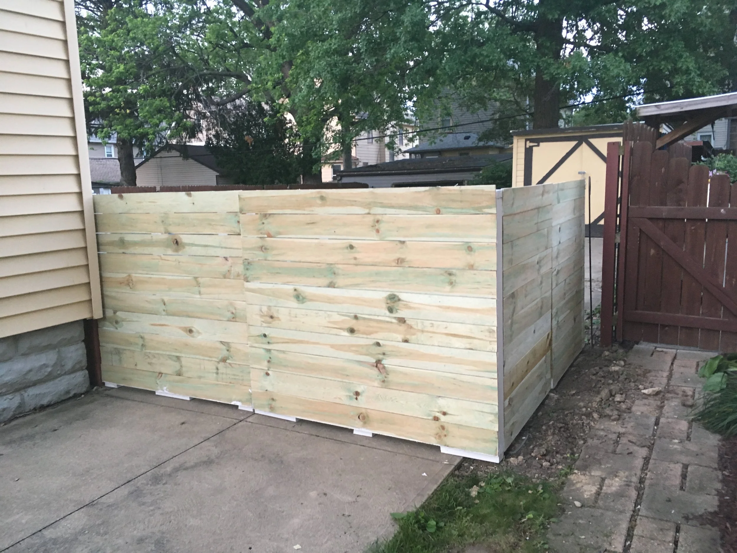 House Fence 02.JPG