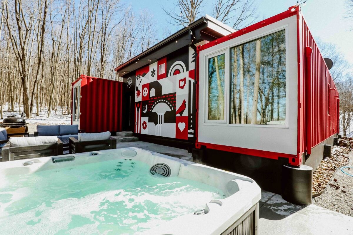 02_Buckeye Box Exterior - Entry 1.jpg
