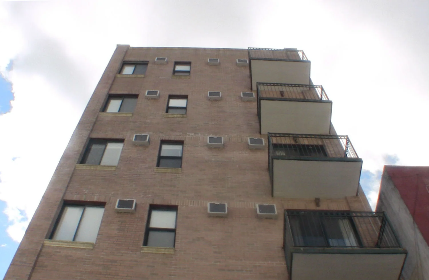 ▹East Harlem, NY ▹$3,300,000 ▹Purchase Financing ▹9 Unit Mixed Use Multifamily
