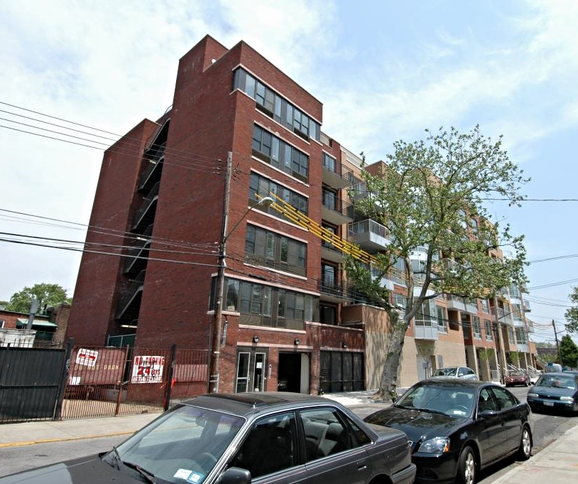 ▹ Brooklyn, NY ▹ $2,000,000 ▹ Permanent Financing ▹ 11 unit Multifamily