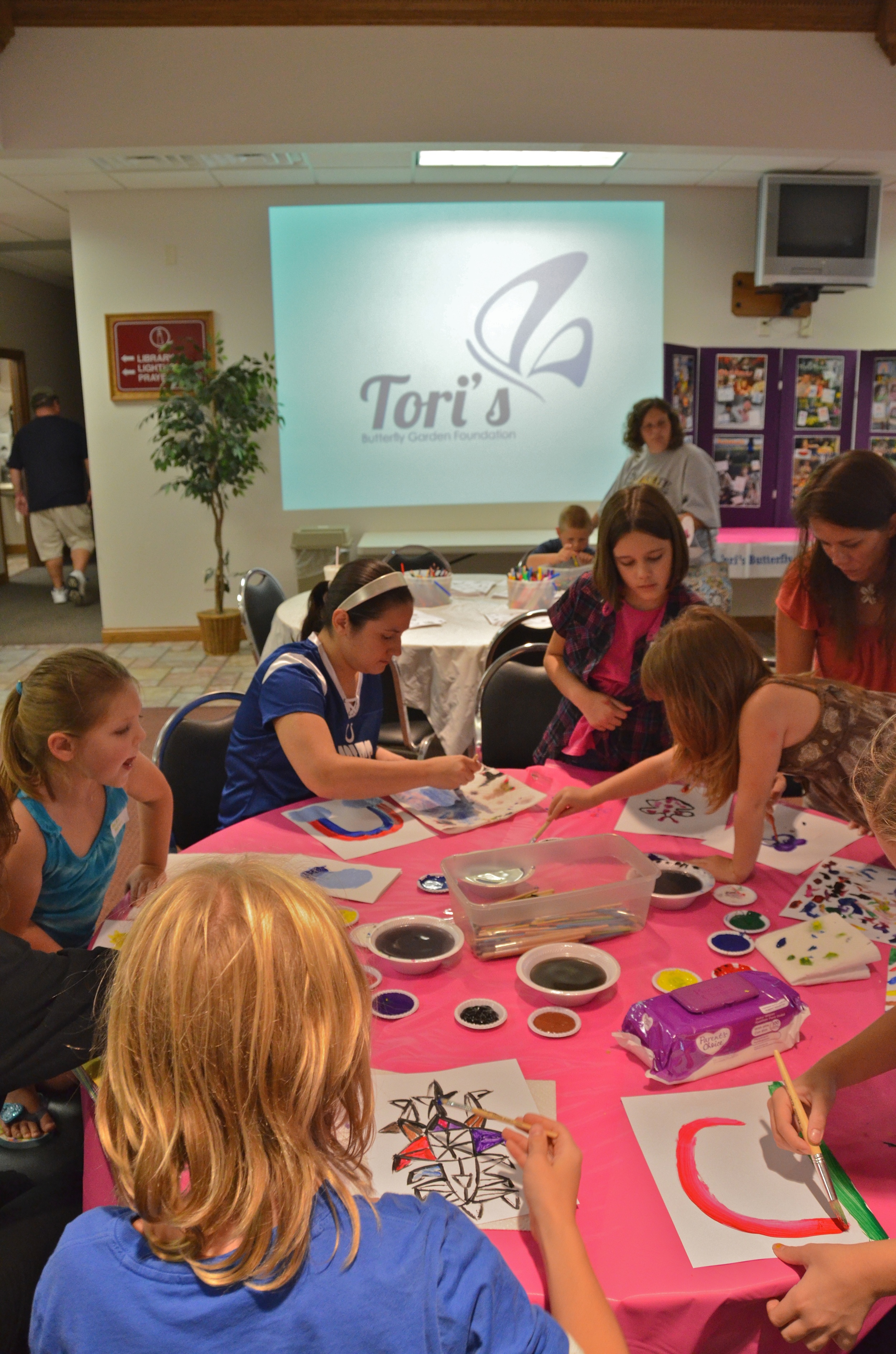 KIds ARt Church 9 12 2011 95226.jpg