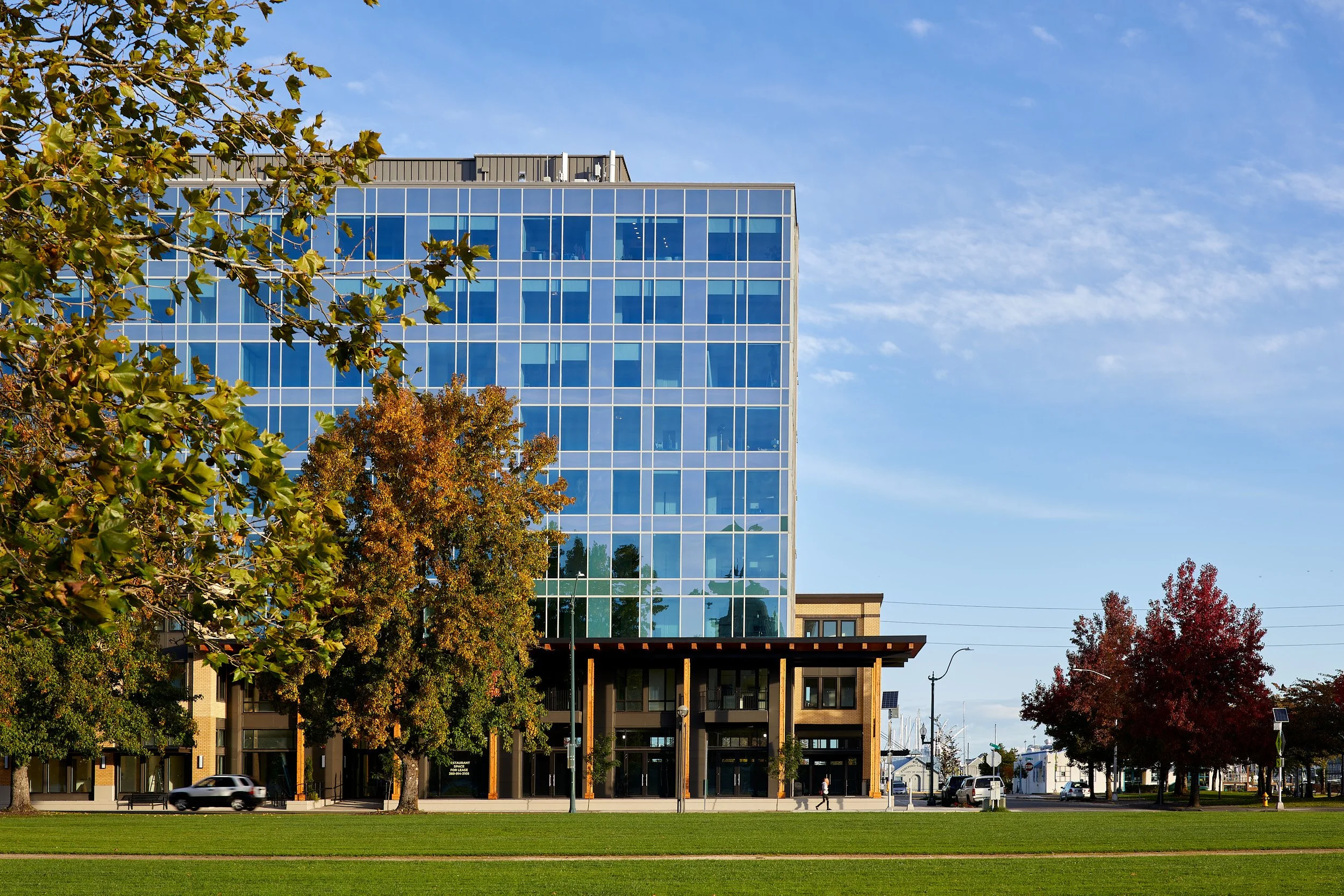  Views on Fifth Thomas Architecture Studios Olympia, Washington 