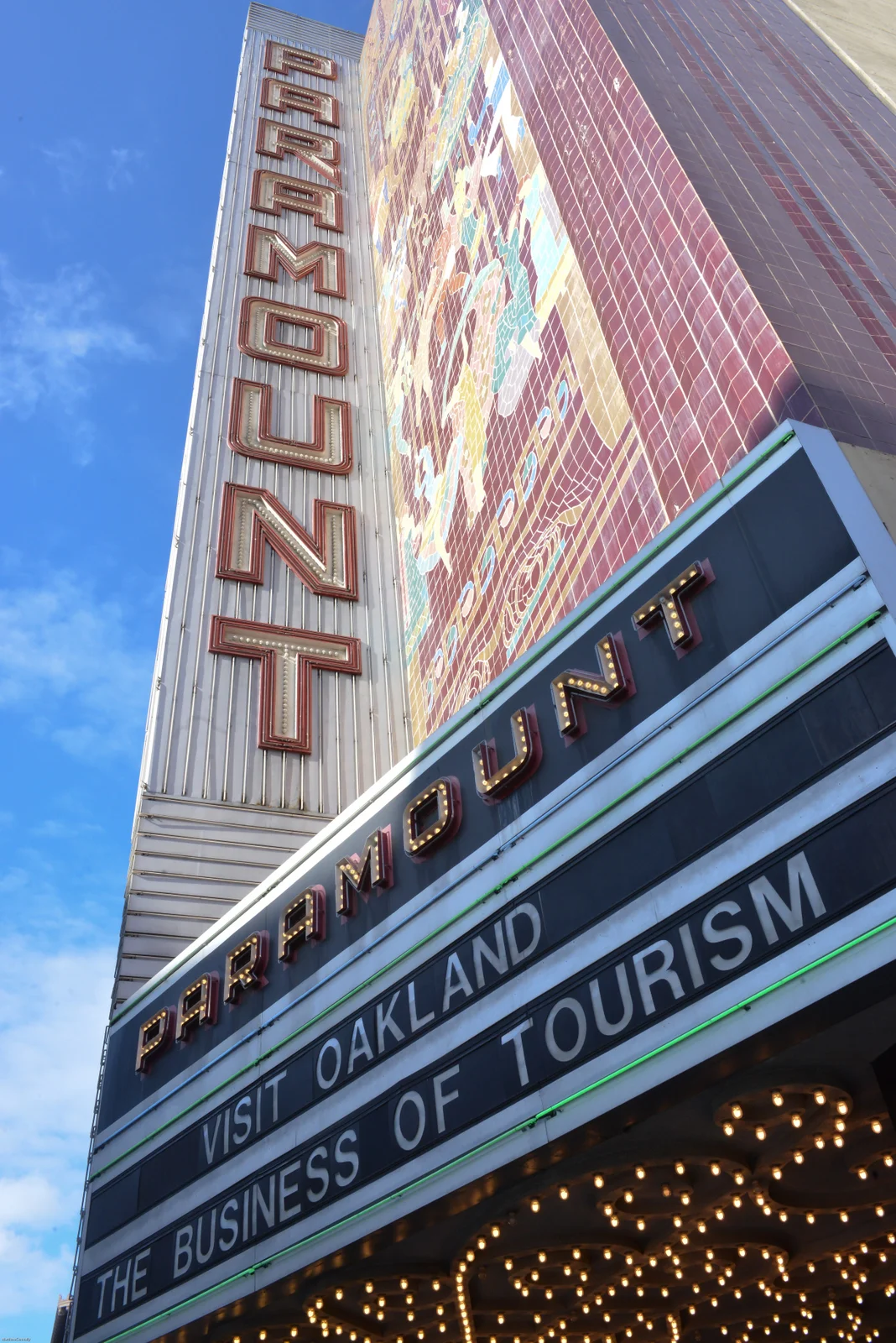 VO_Paramount Marquee.jpg