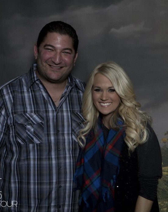 Jacksonville Florida Private Investigator INVESTIGATION BUREAU, INC. EDUARDO A BUSCA and Carrie Underwood.jpg