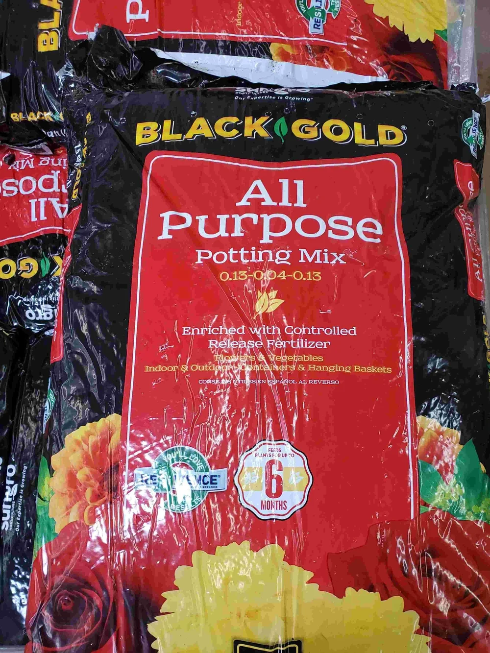 sunshine potting mix SunGro Horticulture Sun Gro Sunshine Mix #4 Aggregate Plus with Mycorrhizae  and RESiLIENCE, 3 cu ft main image 0