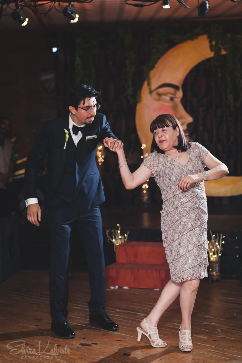 Alternative-Brooklyn-Wedding-Creative-Documentary-Photography-47.jpg