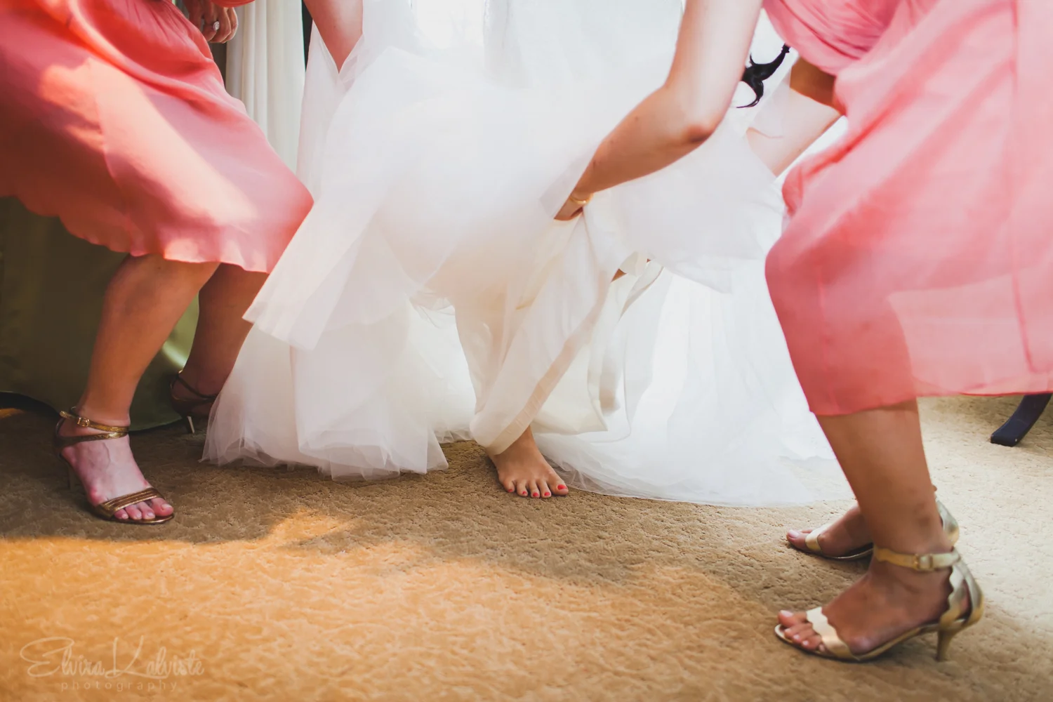 Village-Club-at-Lake-Success-New-York-Documentary-Wedding-Photography-9.jpg