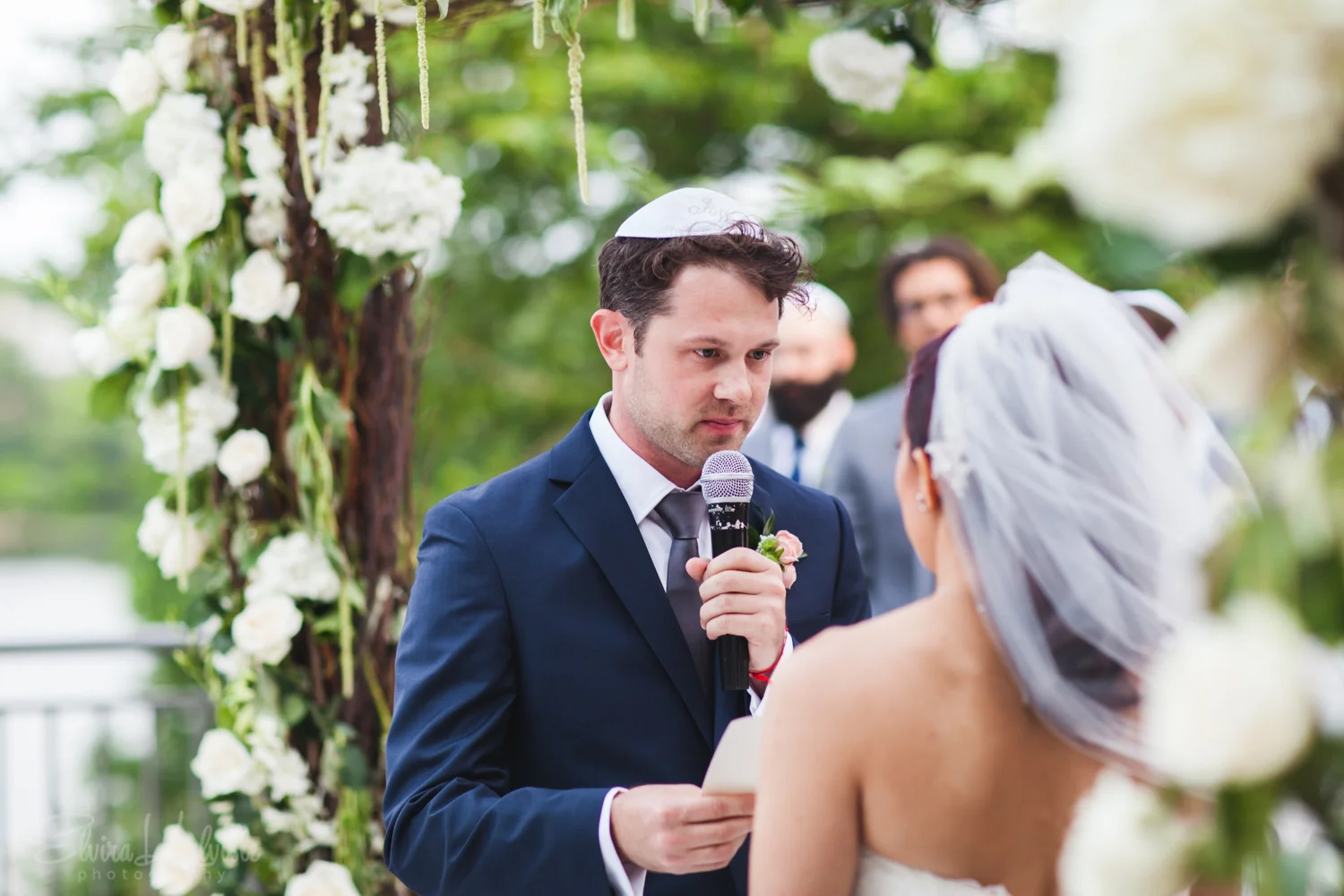 Village-Club-at-Lake-Success-New-York-Documentary-Wedding-Photography-71.jpg