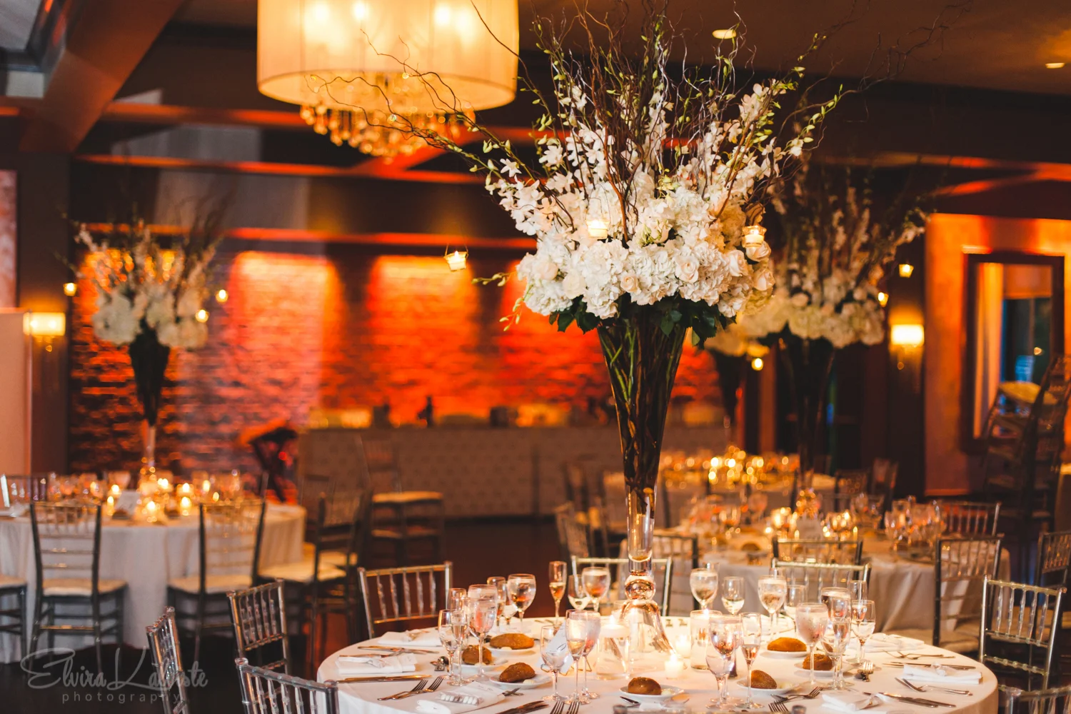 Village-Club-at-Lake-Success-New-York-Documentary-Wedding-Photography-82.jpg