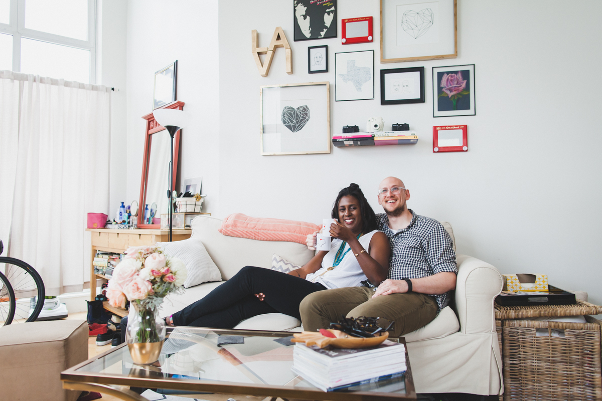 Greenpoint-Sign-Engagement-Photos-Brooklyn-6.jpg