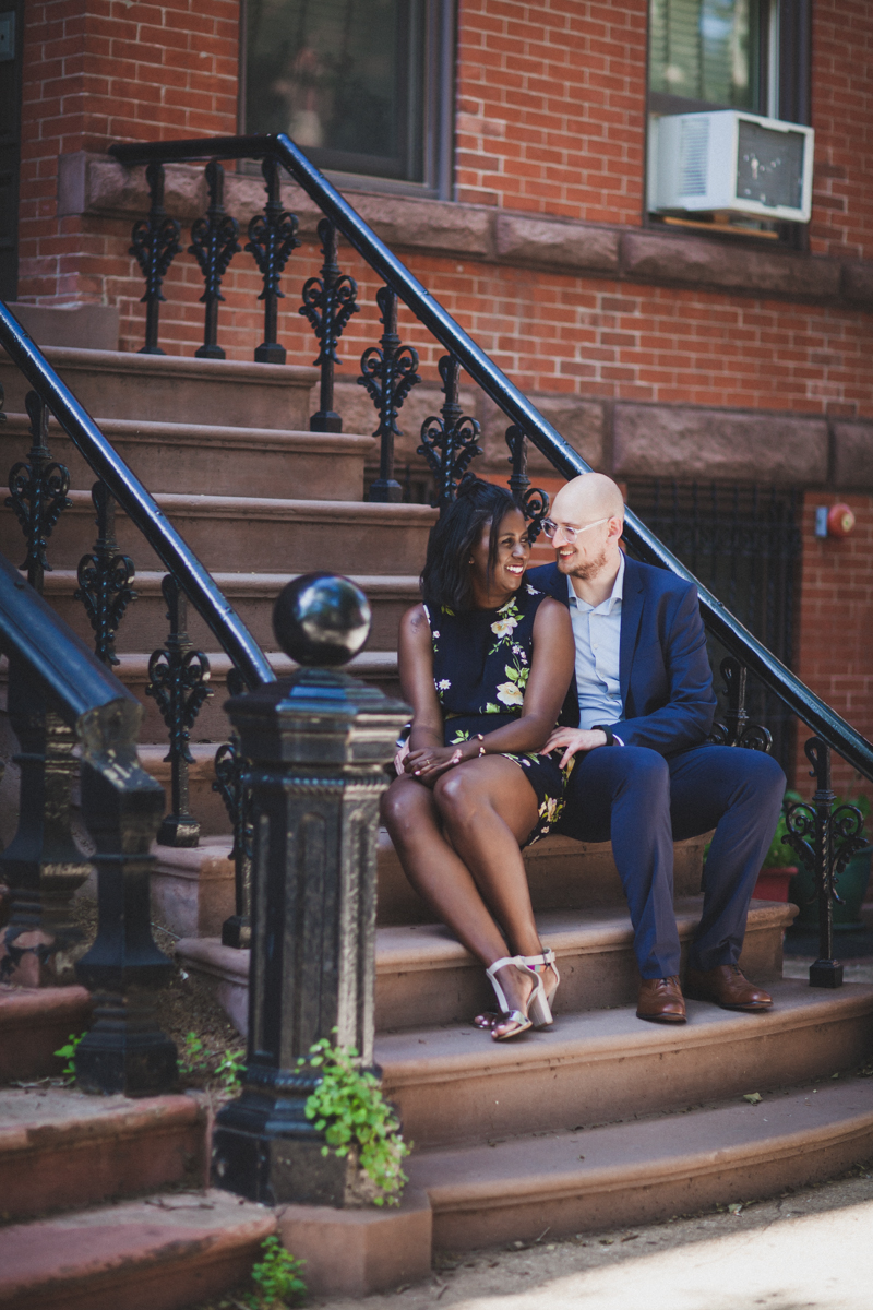 Greenpoint-Sign-Engagement-Photos-Brooklyn-27.jpg